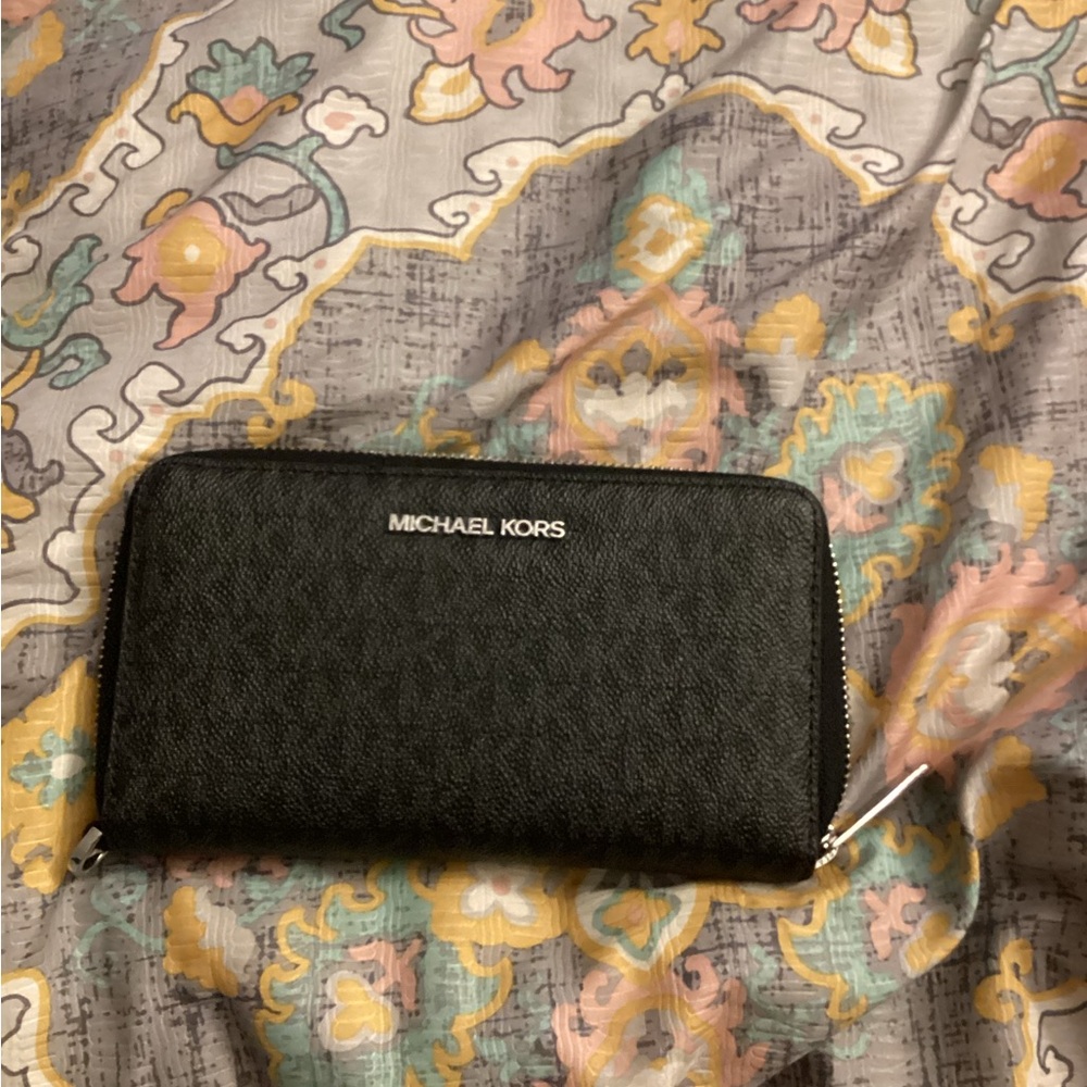 Michael Kors Black Saffiano Zip Wallet with Silver Hardware